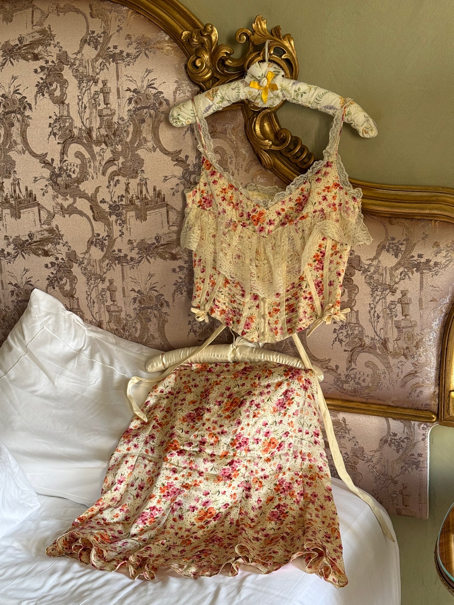 Valentino 2004SS Orange Floral Corset & Skirt Ensemble