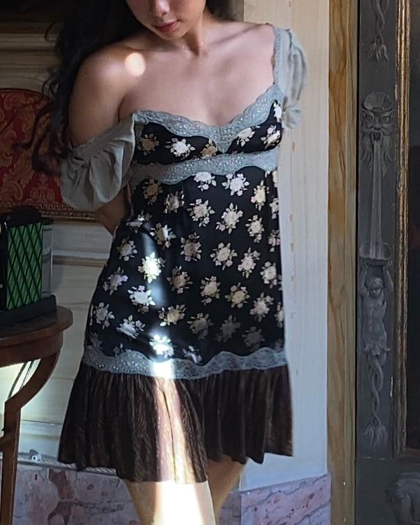 Dolce & Gabbana D&G 2005FW Puffed Sleeves Floral Dress