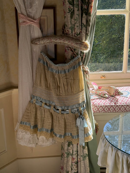Moschino Cheap and Chic 2003SS Floral Embroidered Corset & Blumarine 2004SS Cream Ribboned Skirt