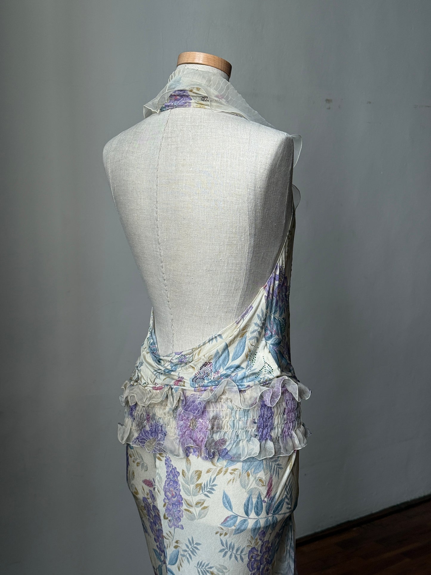 Emanuel Ungaro 2003FW Floral Print Ensemble with Ruffle Details