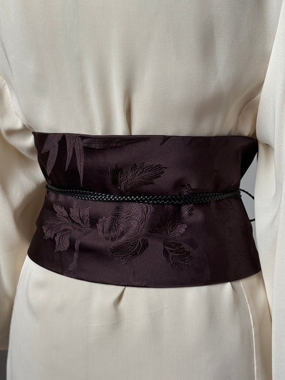 Gucci by Tom Ford 2002FW Floral Jacquard Kimono Belt & late 2000s Kimono Sleeves Silk Blouse