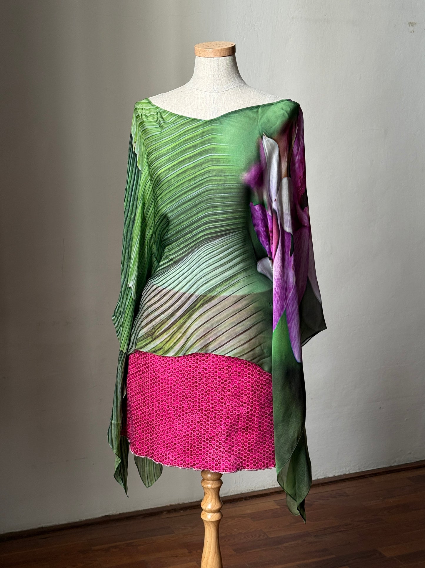 Roberto Cavalli Orchid Print Blouse & Voyage Sequinned Mini Skirt