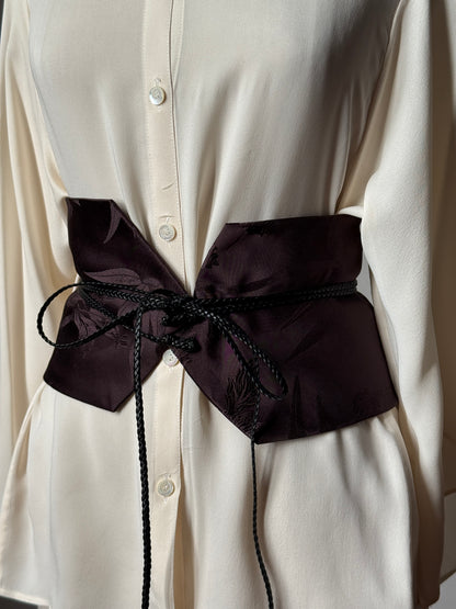 Gucci by Tom Ford 2002FW Floral Jacquard Kimono Belt & late 2000s Kimono Sleeves Silk Blouse