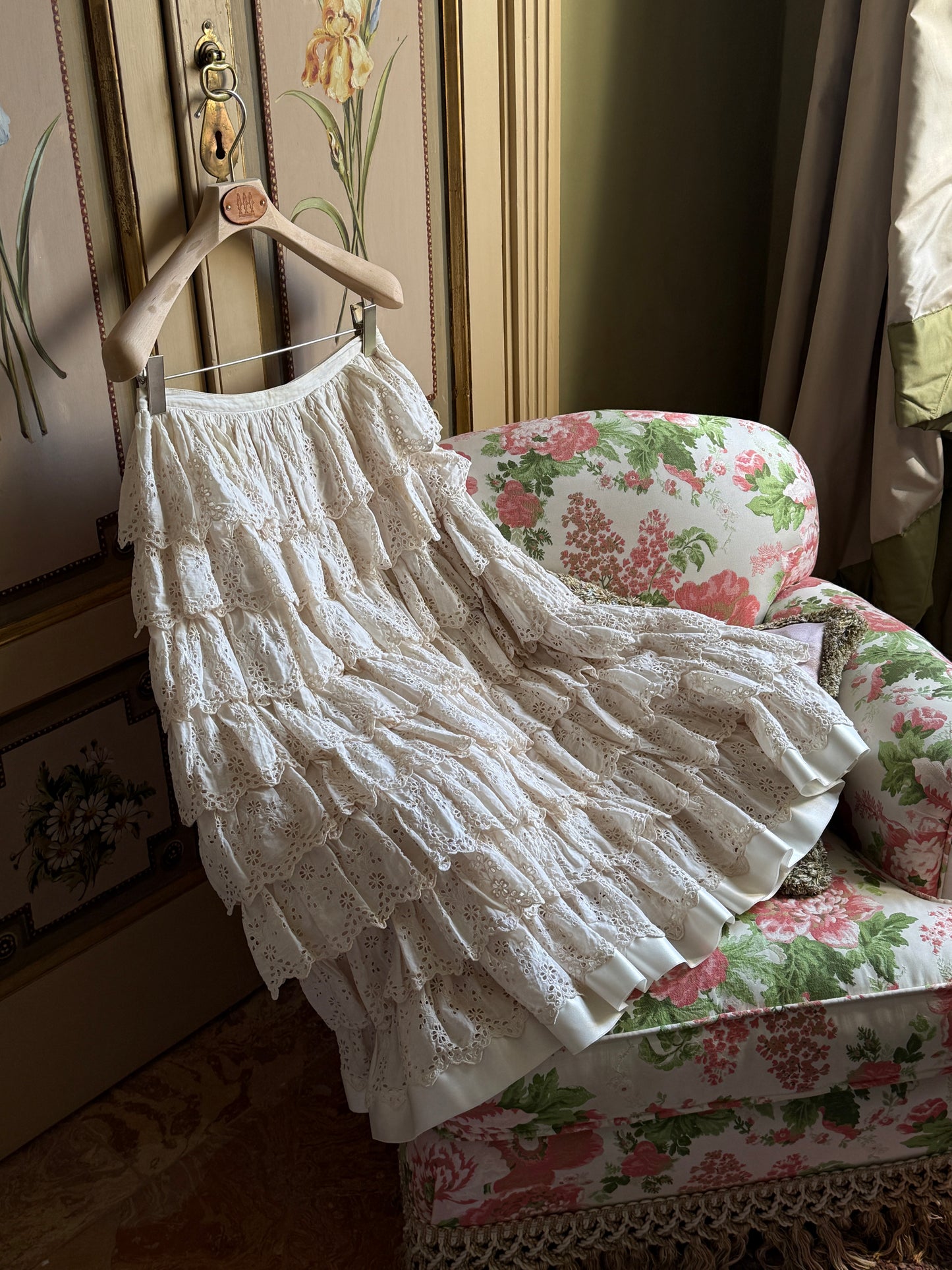 Dolce & Gabbana D&G 2006SS Embroidered Lace Bralette with Eyelet Details & 2000s Ruffle Tiered Skirt with Eyelet Details