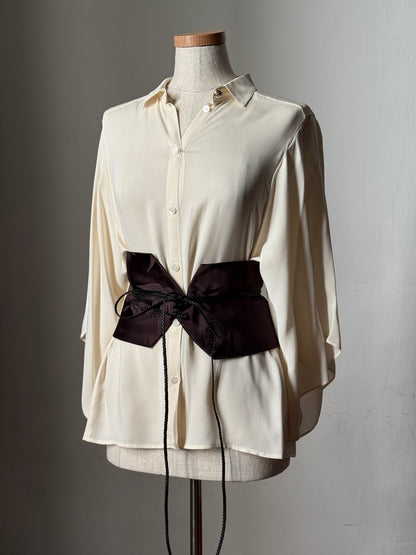 Gucci by Tom Ford 2002FW Floral Jacquard Kimono Belt & late 2000s Kimono Sleeves Silk Blouse