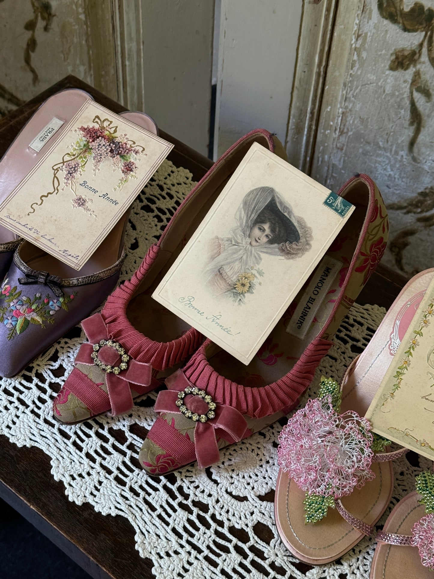 Manolo Blahnik ‘Marie Antoinette’ Jacquard Velvet Ribbon Heels