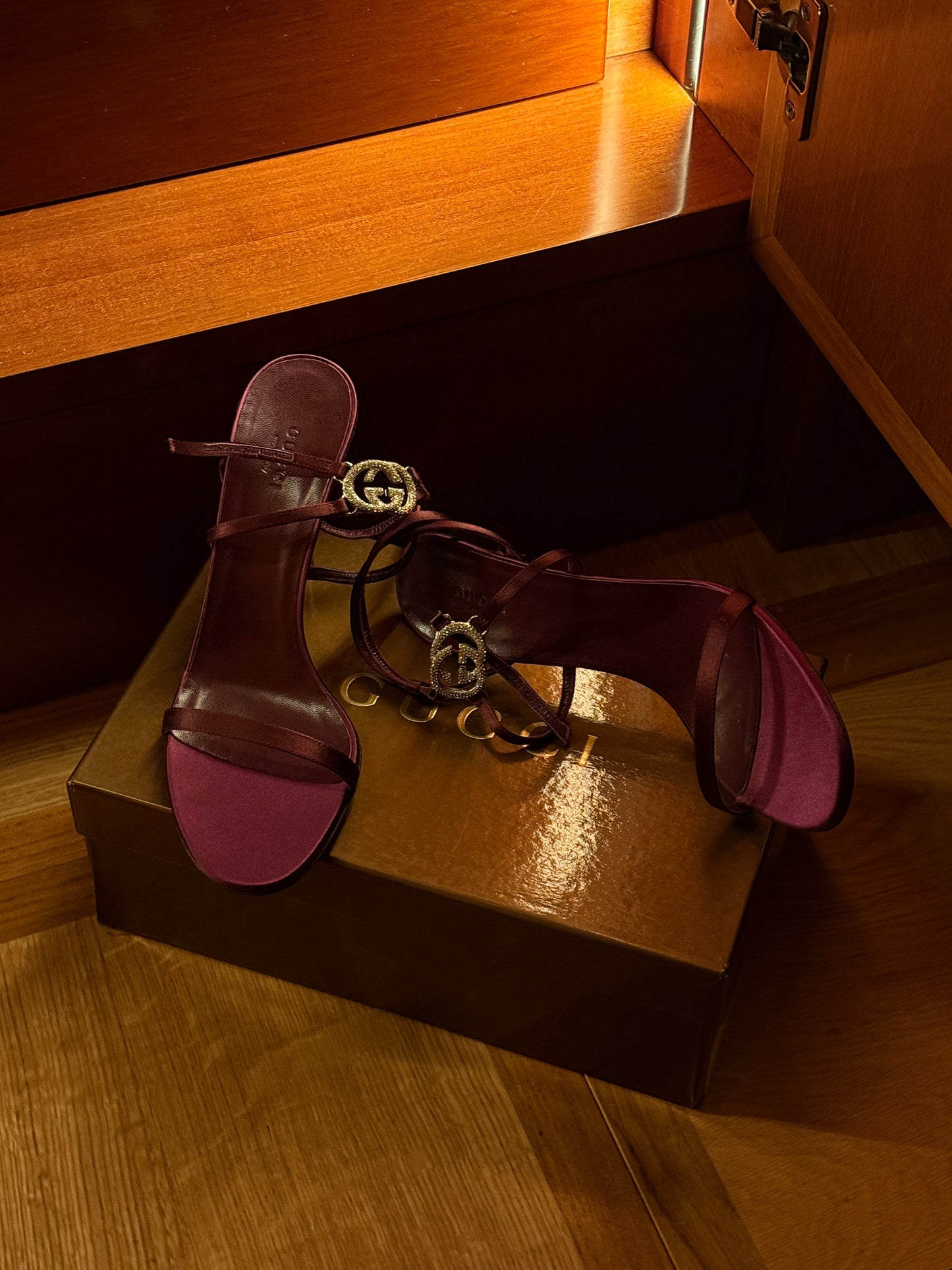 Gucci 1996SS Purple Satin Straps Sandals