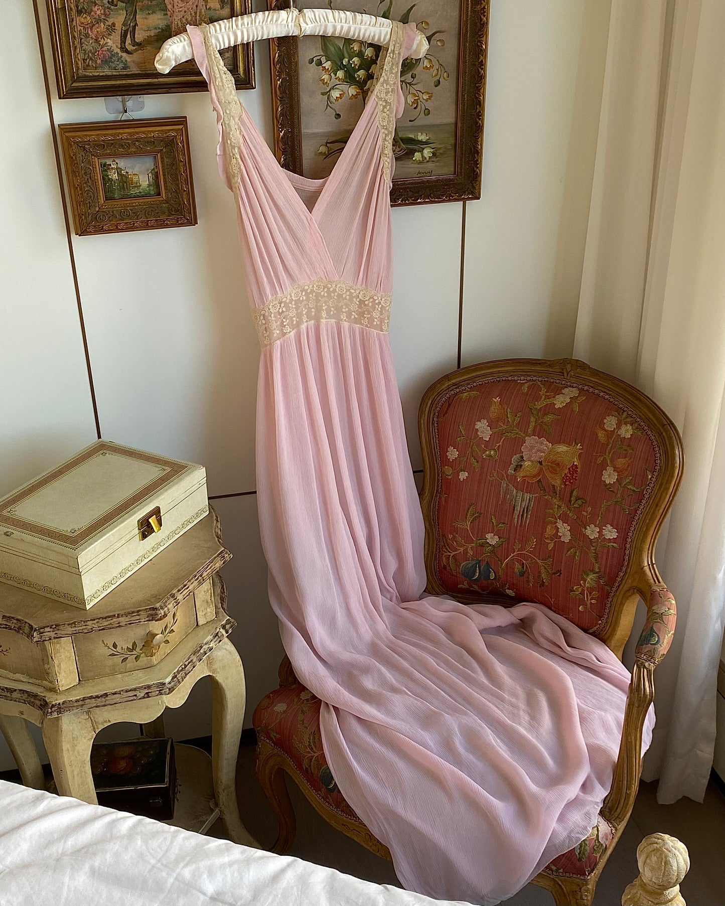 1930s Pink Silk Crepe Dress